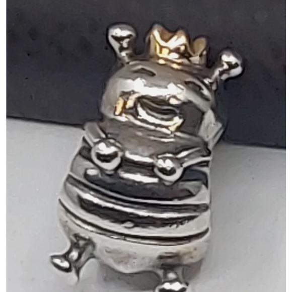 *Retired* Pandora Queen Bee Charm - Picture 1 of 3